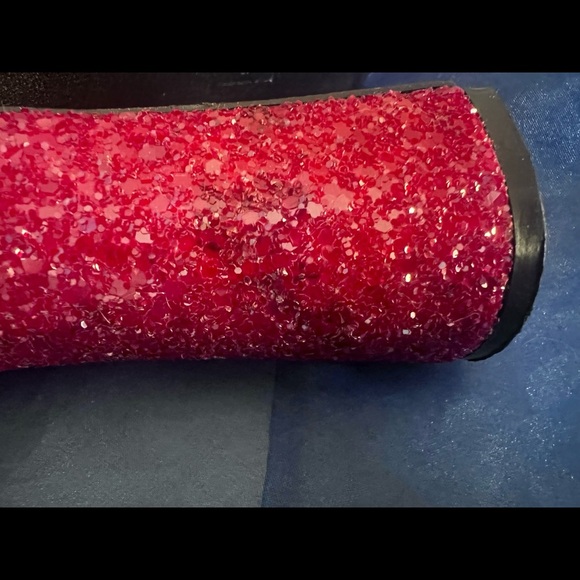 Hot topic size 9 ruby red, glitter, platform pumps. - Picture 5 of 6